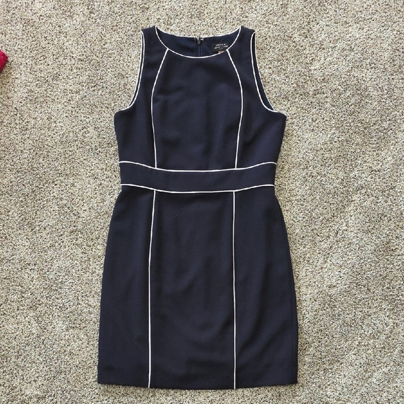 Tahari Dresses & Skirts - Tahari Navy Mini Dress with White Trim